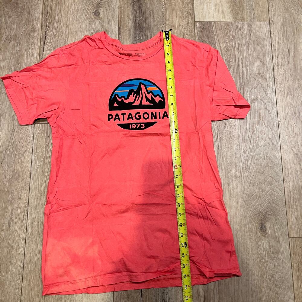 PATAGONIA Men's Fitz Roy Scope Organic T-Shirt Size M In Spiced Coral Red - Picture 5 of 9